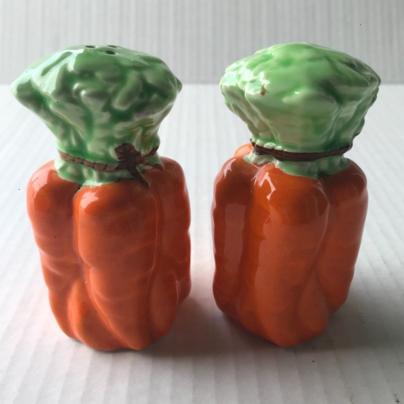 Vintage Lefton Bundles Of Carrots Salt & Pepper Shakers - Picture 2 of 7